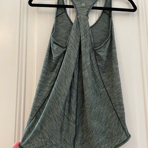Lululemon tank top